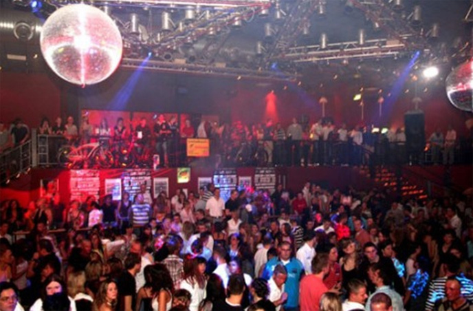 Premiere, Ristorante, Discoteca, Lounge Bar a Gallipoli